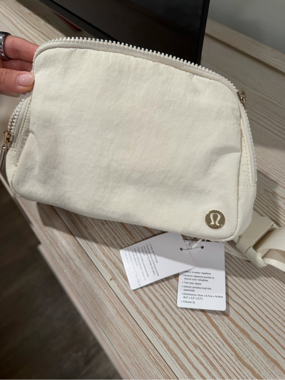 lululemon athletica Cream Zip-Top Crossbody Pouch
